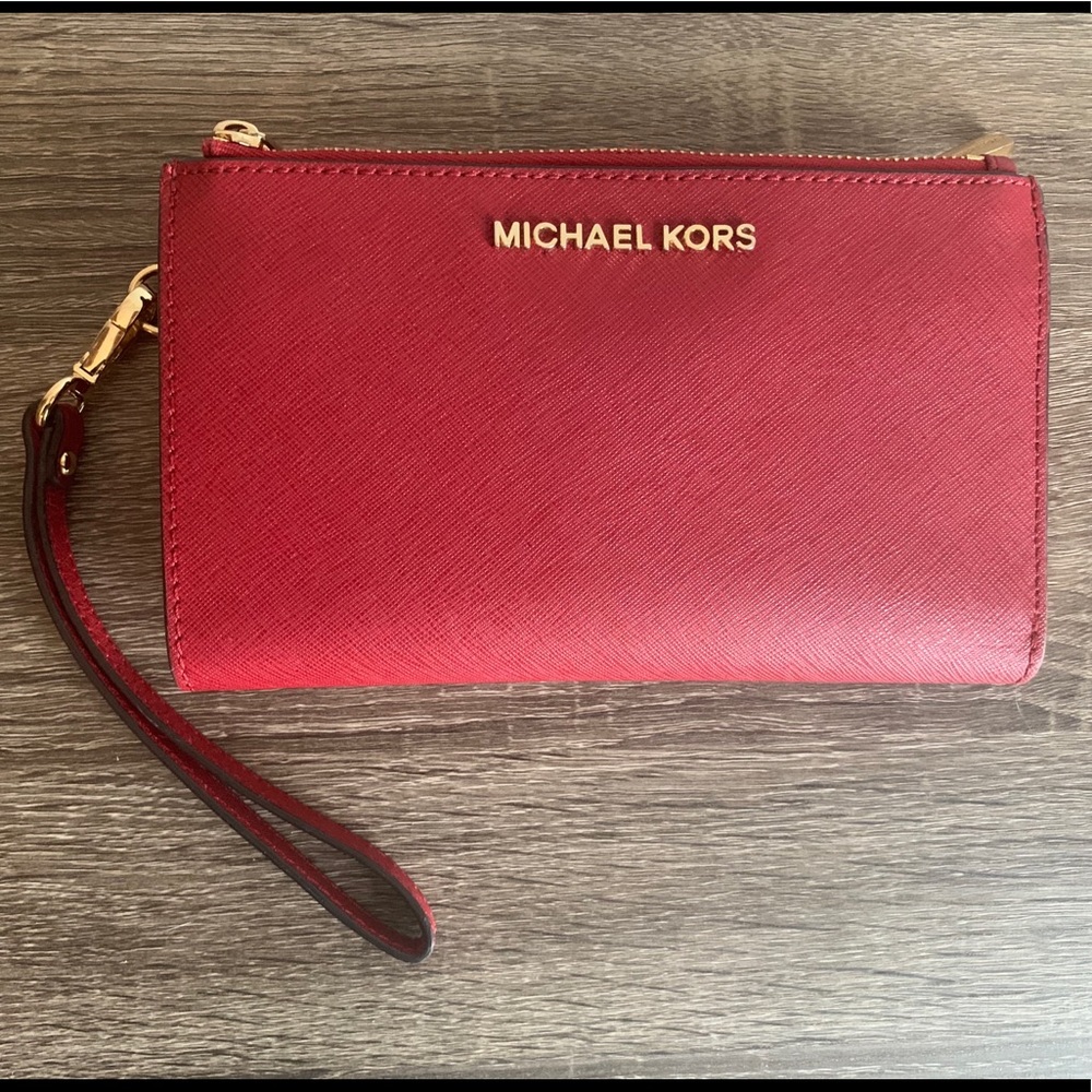Michael Kors phone wallet